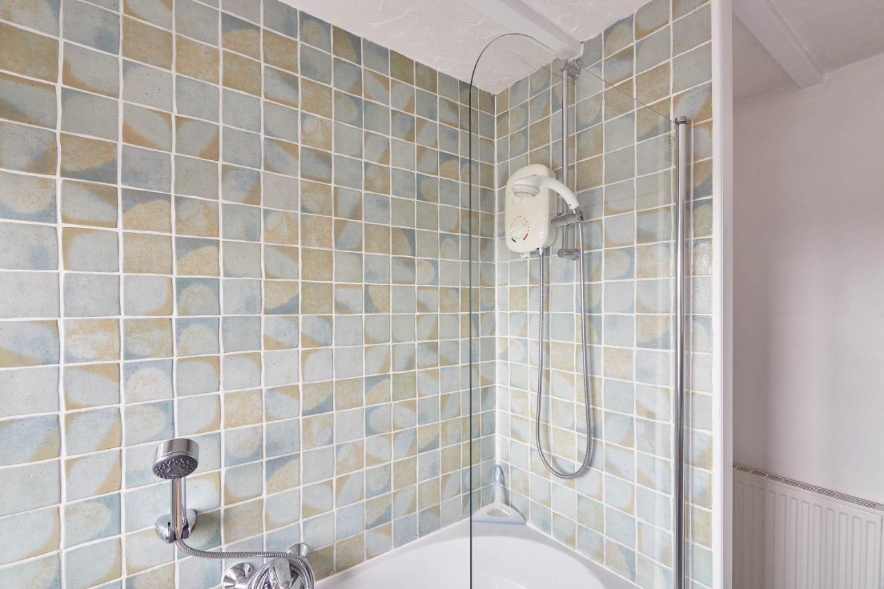 Host & Stay - Dove Grey, 25 West End Kirkbymoorside Esterno foto