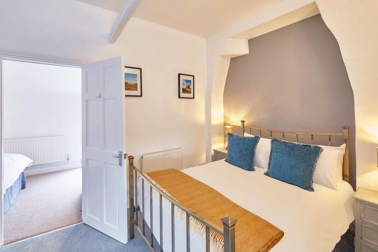Host & Stay - Dove Grey, 25 West End Kirkbymoorside Esterno foto